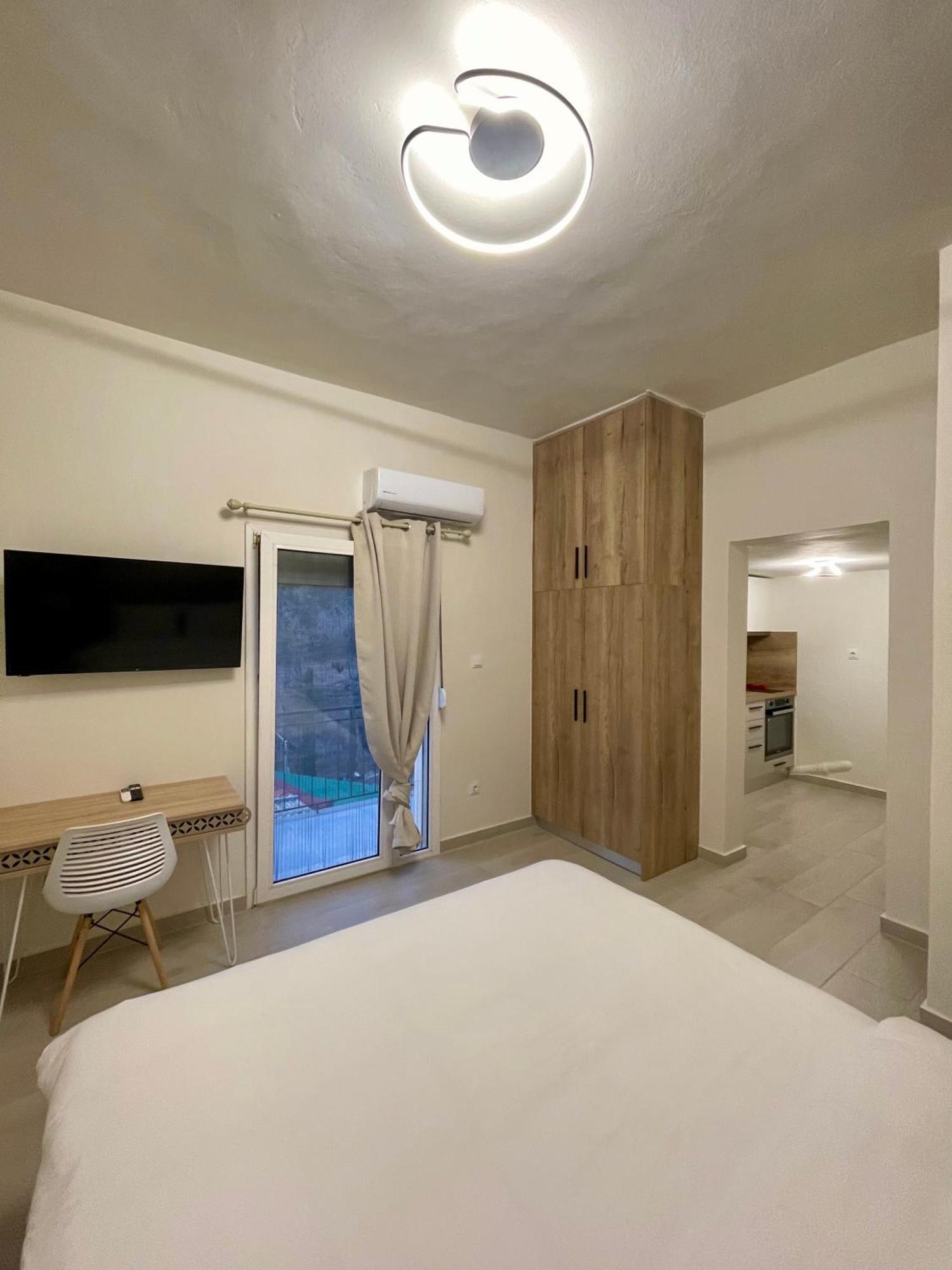 Apartment Lemnos Urban Escape