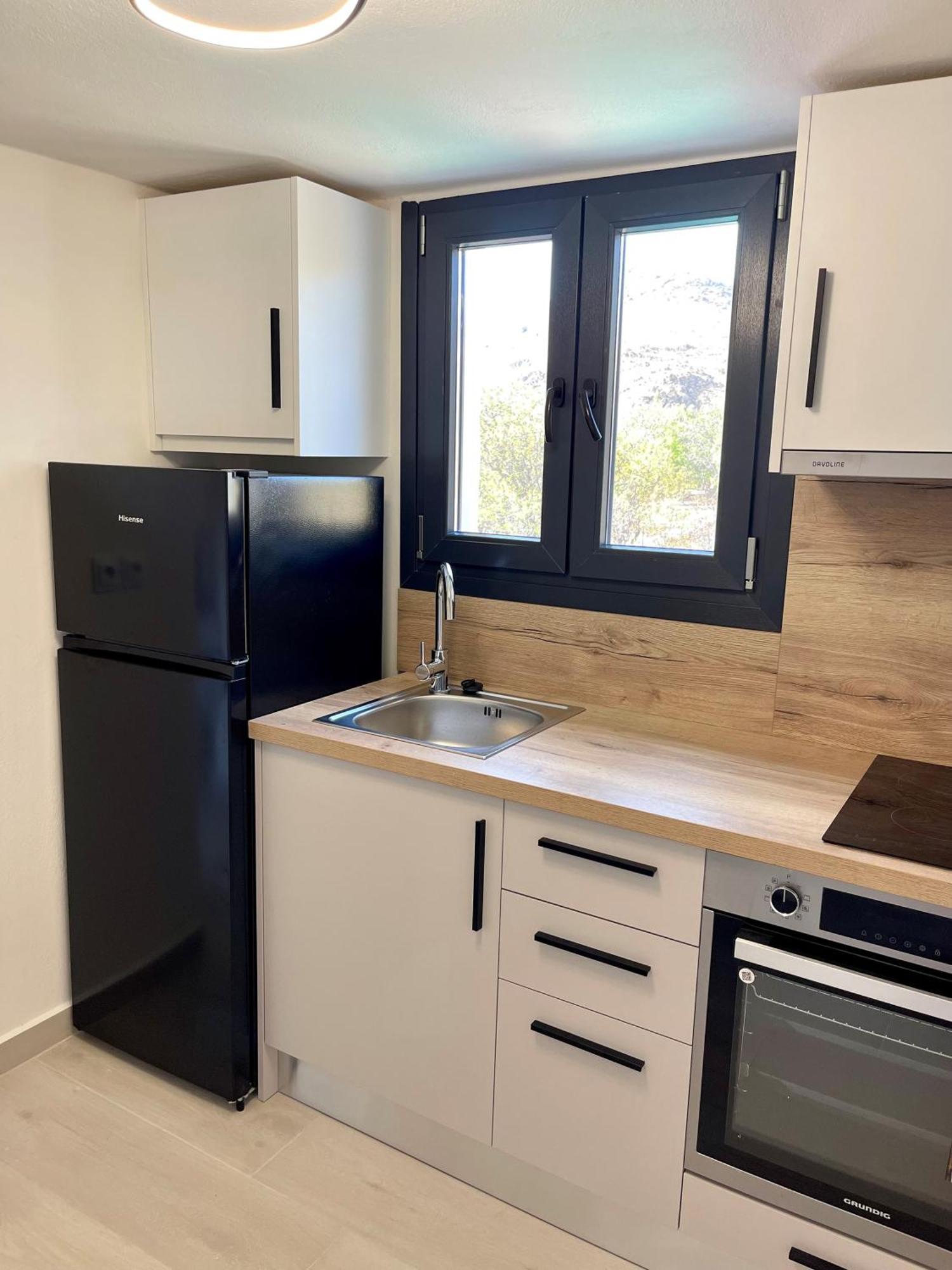 Lemnos Urban Escape