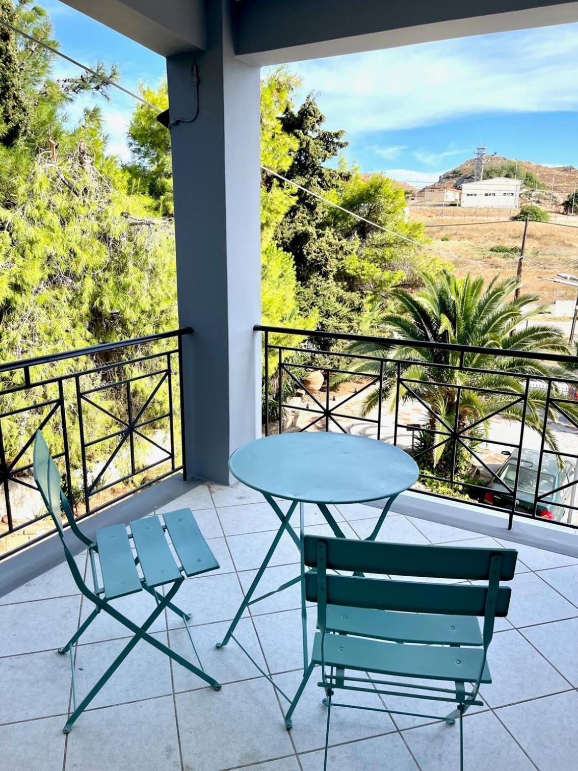 Lemnos Urban Escape *