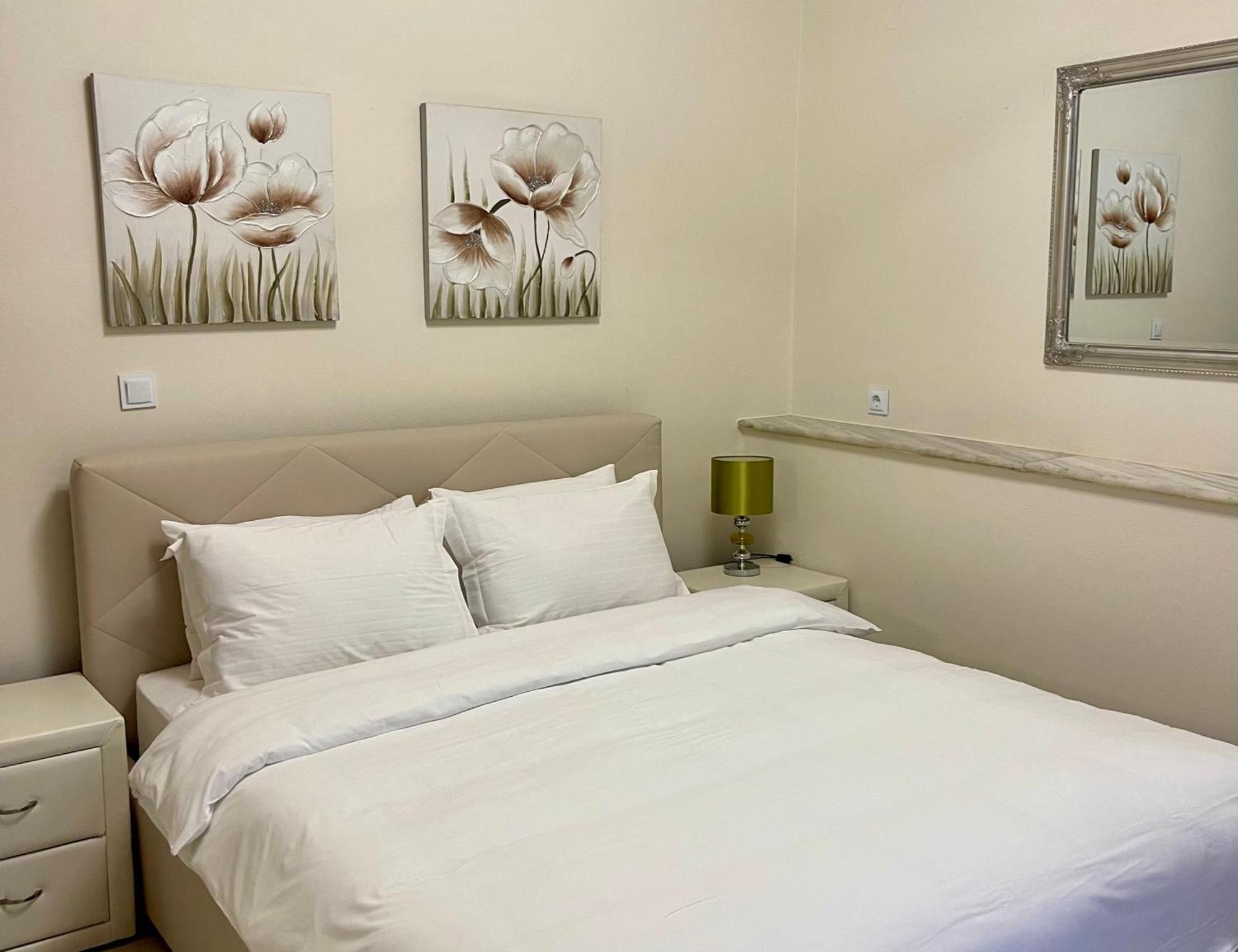 Apartment Lemnos Urban Escape